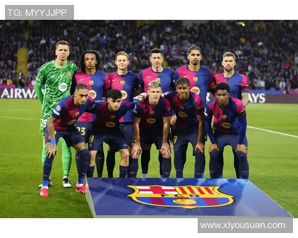 足球巨星与路人偶遇：意外的瞬间展现人与人之间的温情与联结